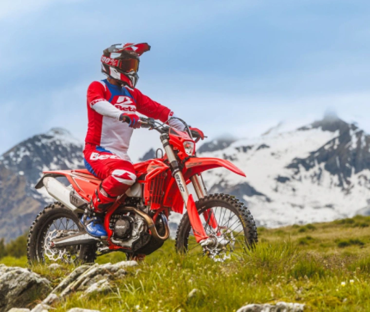 Motorcycle clothing Vast Rides